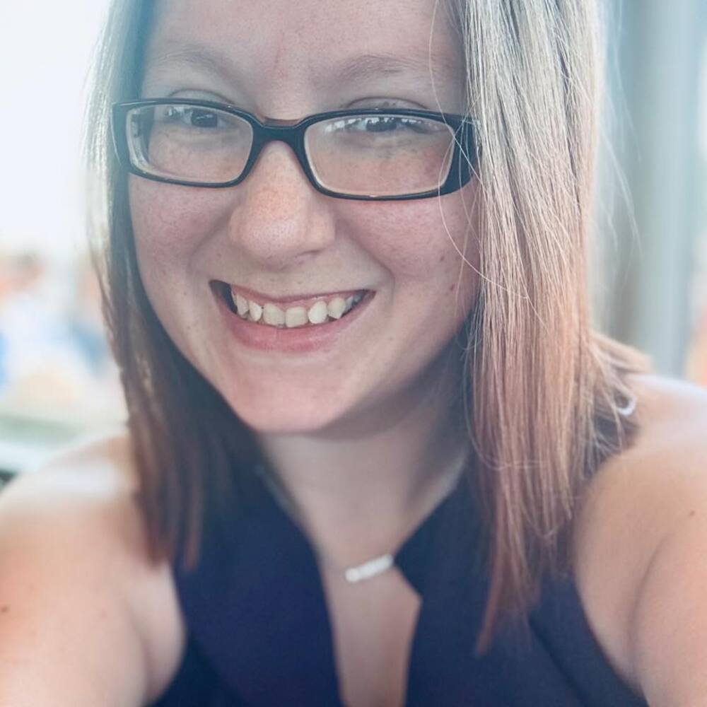 Meet your Posher, Sarah